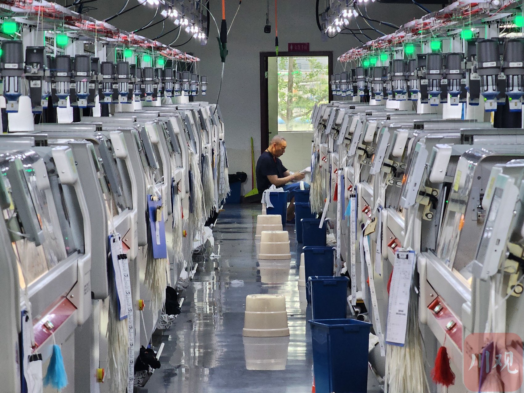 c视频丨一线成衣,"智改数转"如何赋能传统纺织业?