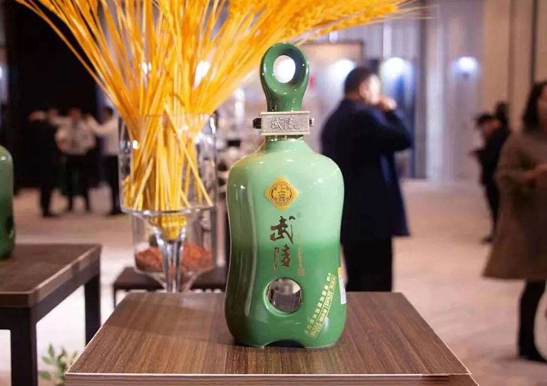 开首：集结