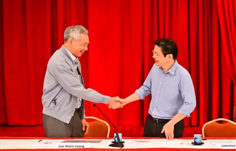 大象夜读|新加坡新总理的爽文人生:弹吉他的草根精英上位