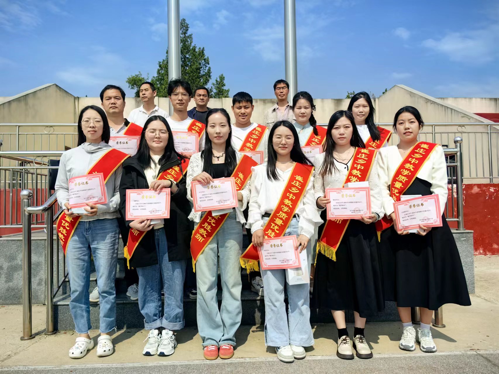 "梅花香自苦寒来","千锤百炼出深山",八(3)班学生寇涛从自己的学习