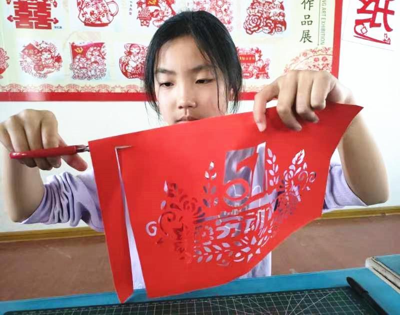 中国国旗手抄报英语图片