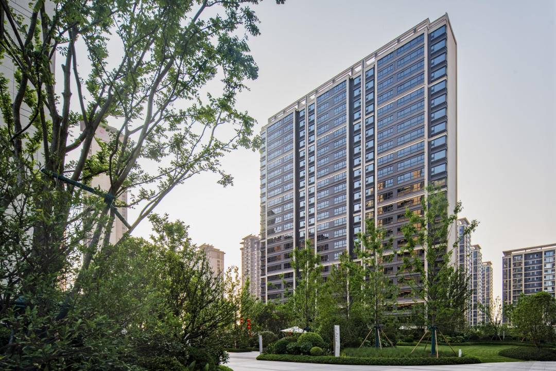 高分交卷!七年打造一座欢乐大城,瞰江新品即将加推