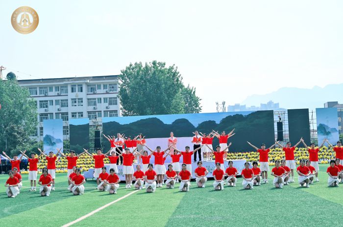 四川省剑门关高级中学"办高中20年"成果汇报会举行