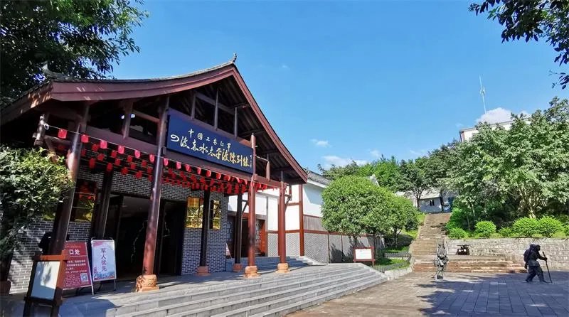 泸州是省文物局认定的"文物大市",其境内泸县,合江,叙永,古蔺也被认定