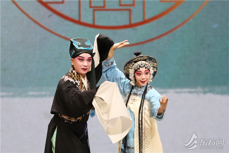 致敬"昆大班",上海昆剧团折子戏集锦回首昆曲"成长"历程|昆曲_新浪财