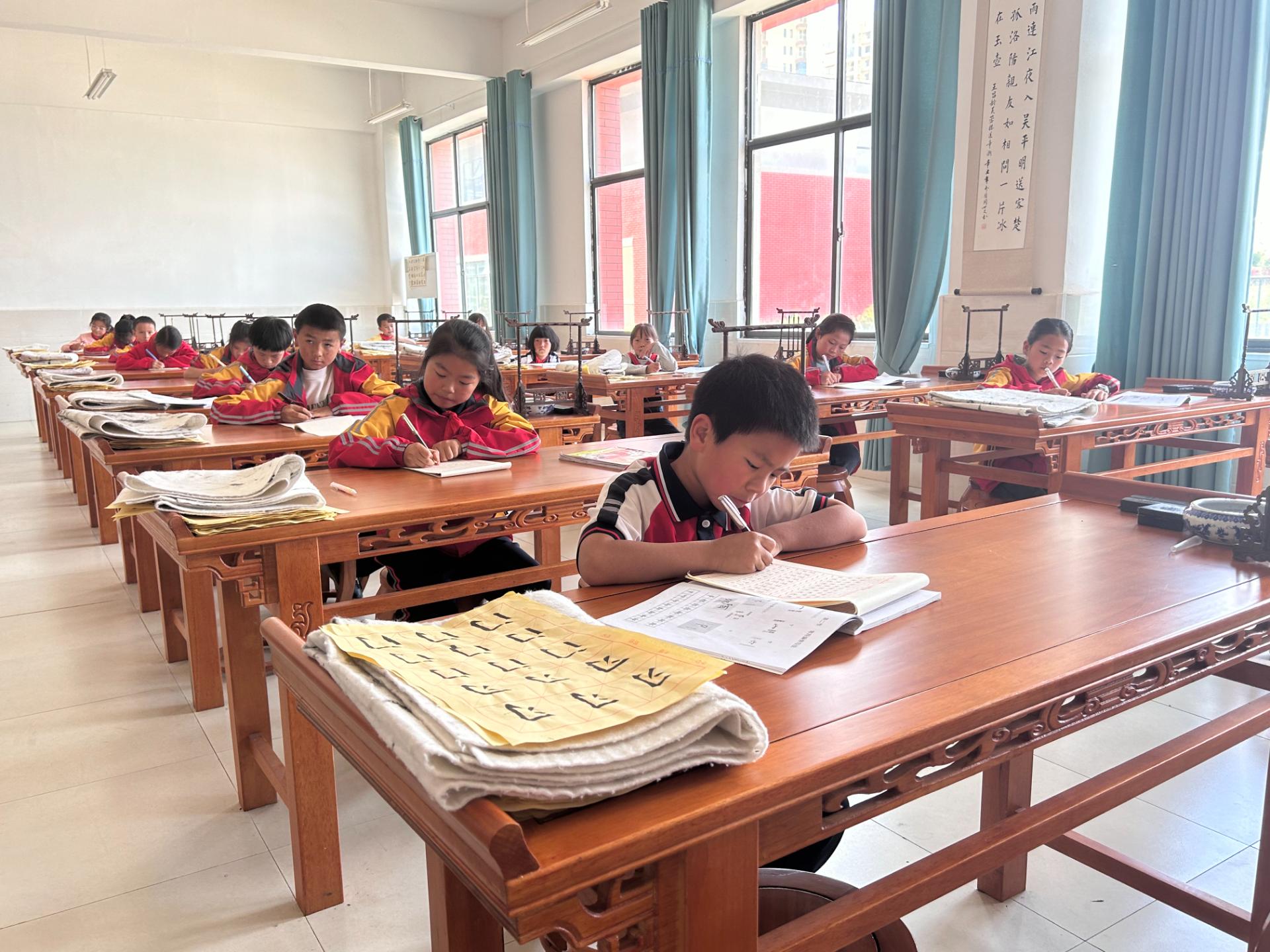 鲁甸乡村少年宫 助力孩子成长