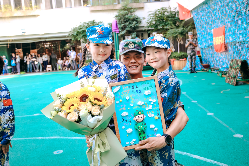 军梦筑童年丨南京市多伦路幼儿园举办大班年级"小小兵"主题活动