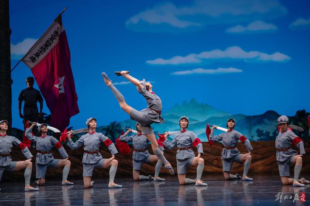 古典,民族,现当代,从"娘子军"出发,中央芭蕾舞团走上三足鼎立之路