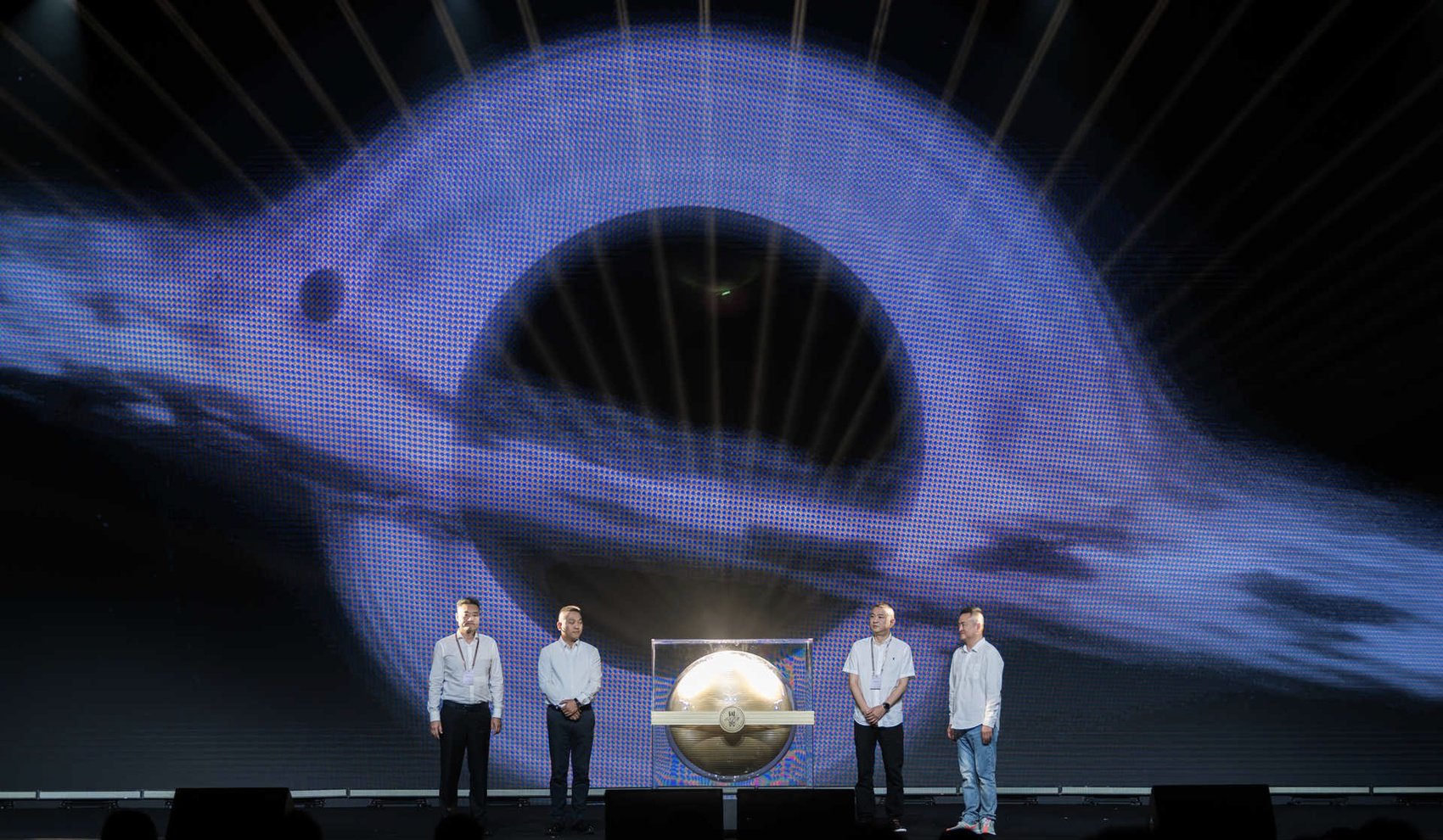 华语科幻星云奖"15岁"  刘慈欣发文祝贺