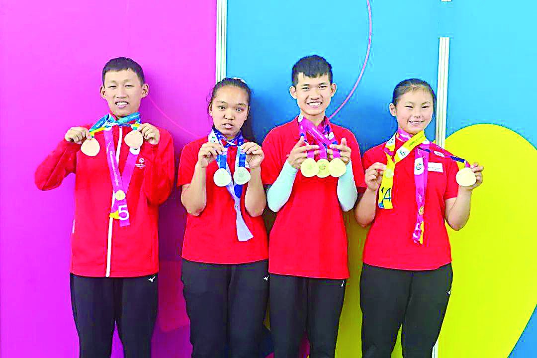 18岁你好 我有一份工作啦