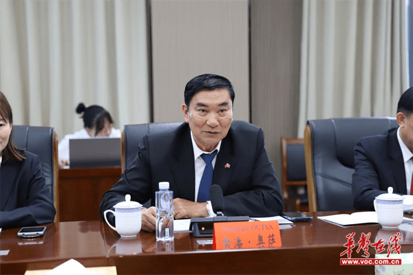 参加考察交流的还有老挝湖南商会永久荣誉会长宋杰锋,邵阳市委外事办