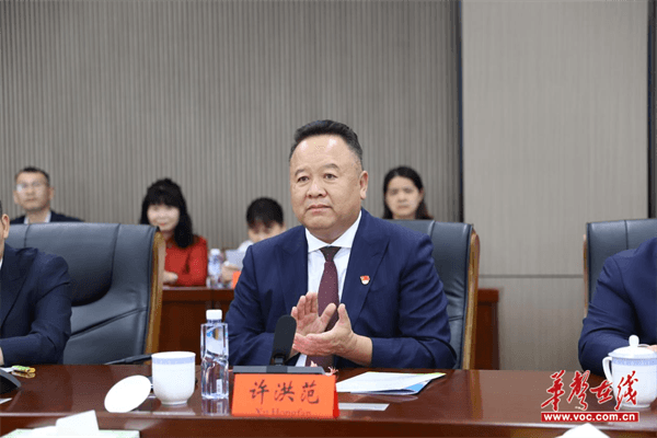 老挝教育与体育部代表团赴邵阳职业技术学院考察交流