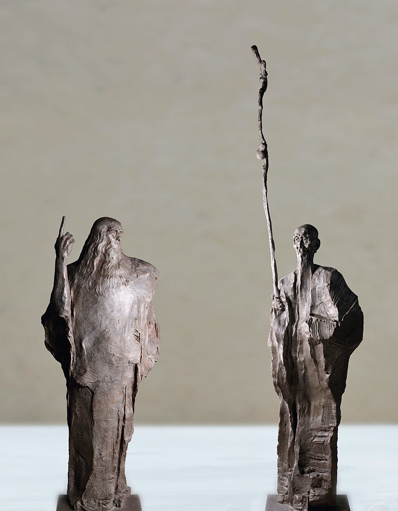 吴为山雕塑作品《超越时空的对话——意大利艺术大师达·芬奇与中国