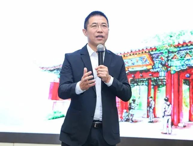 北大光华"燕归来"校友返校日:温馨重聚,共叙光华情