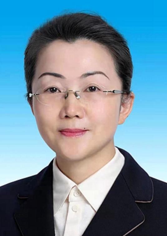 近日四名"70后"女干部密集履新
