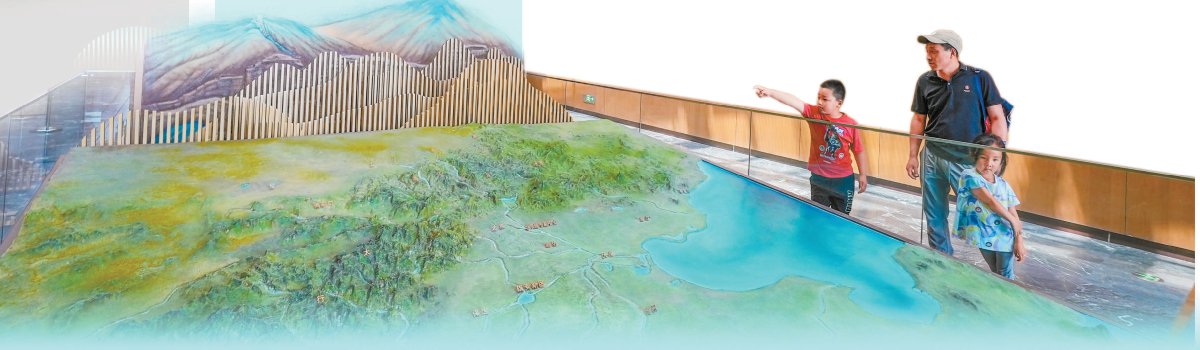 在漫长的历史岁月中,以北京为中心的"城市群"格局逐渐形成.