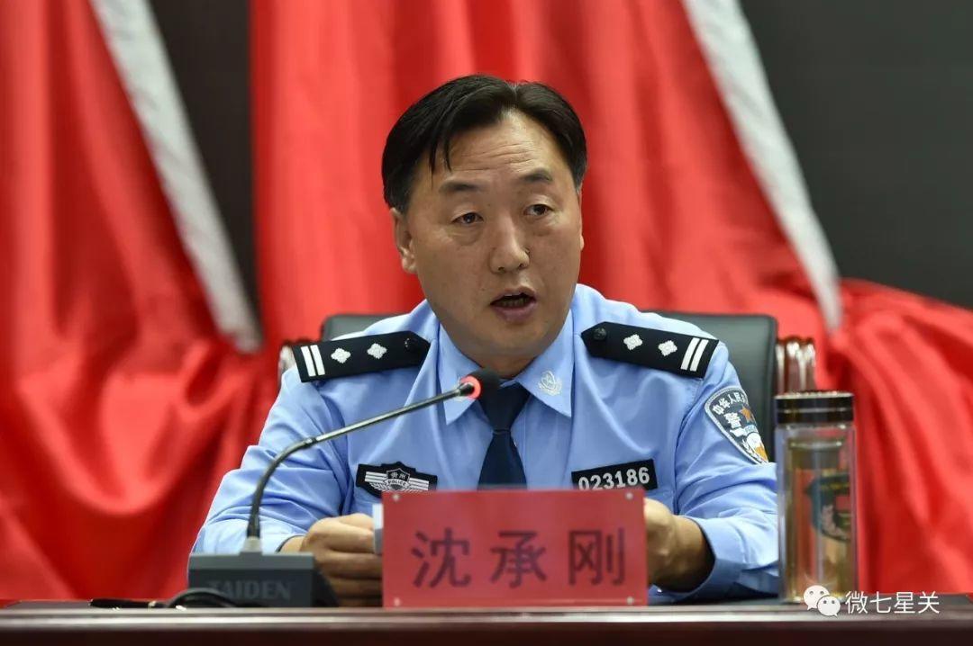 翻山越岭的誓言，抵不过一墙之隔的真心v5.8.5 官方安卓版