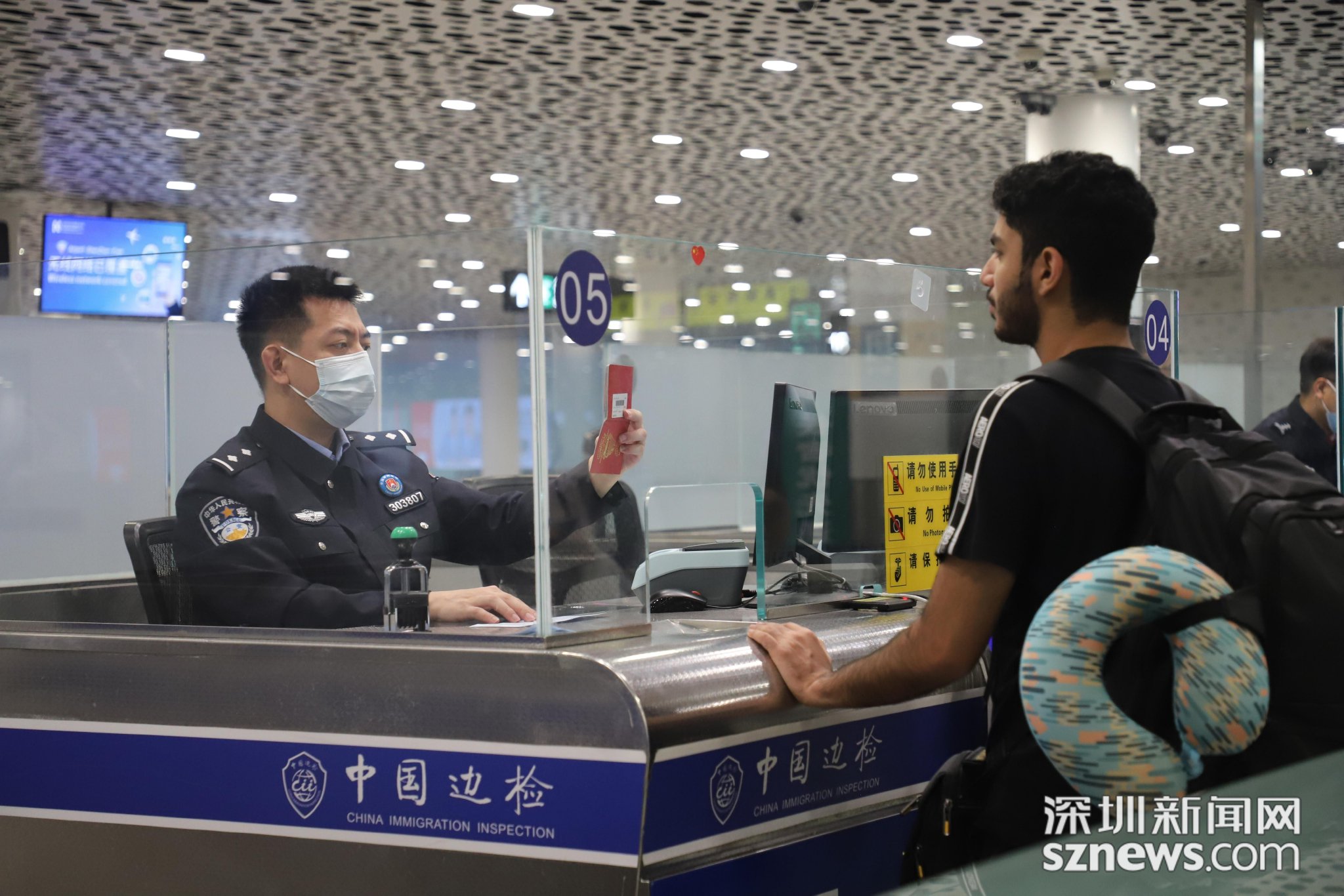 文博会开幕在即 深圳机场边检站全力做好通关保障服务