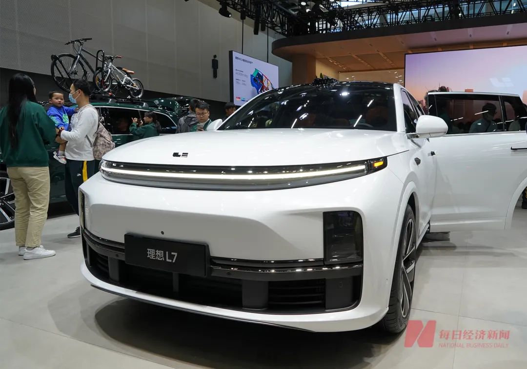 理想汽车突发经营性亏损!李想:与年初预期有差距,目前