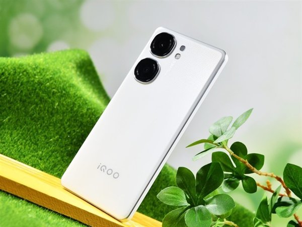 性能手机教科书！iQOO Neo9S Pro性能实测