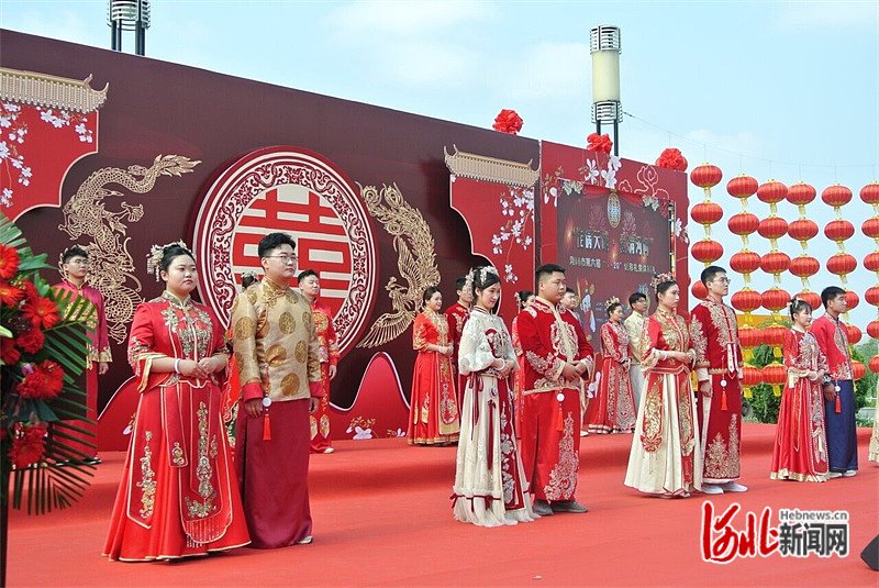 河北日报记者 王雅楠摄河北日报记者 王雅楠5月20日,河间市瀛海公园