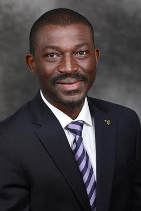 5月21日,阿杰库姆就伊朗总统坠机事故接受了《中国新闻周刊》专访.