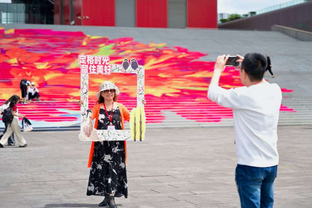 看到的不止风景  55万人走进中华艺术宫林吴大展共享中国式风景