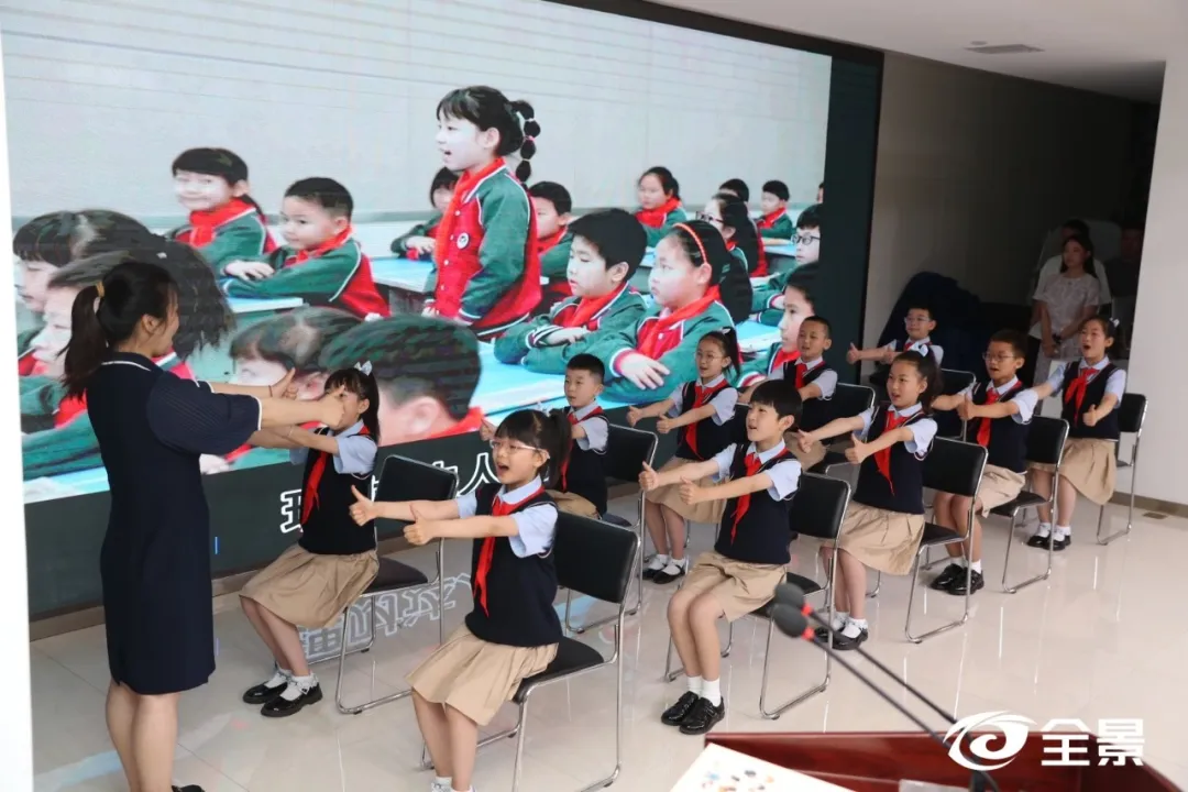 曲江十二小的"小小理财师"们受邀参加 "5.