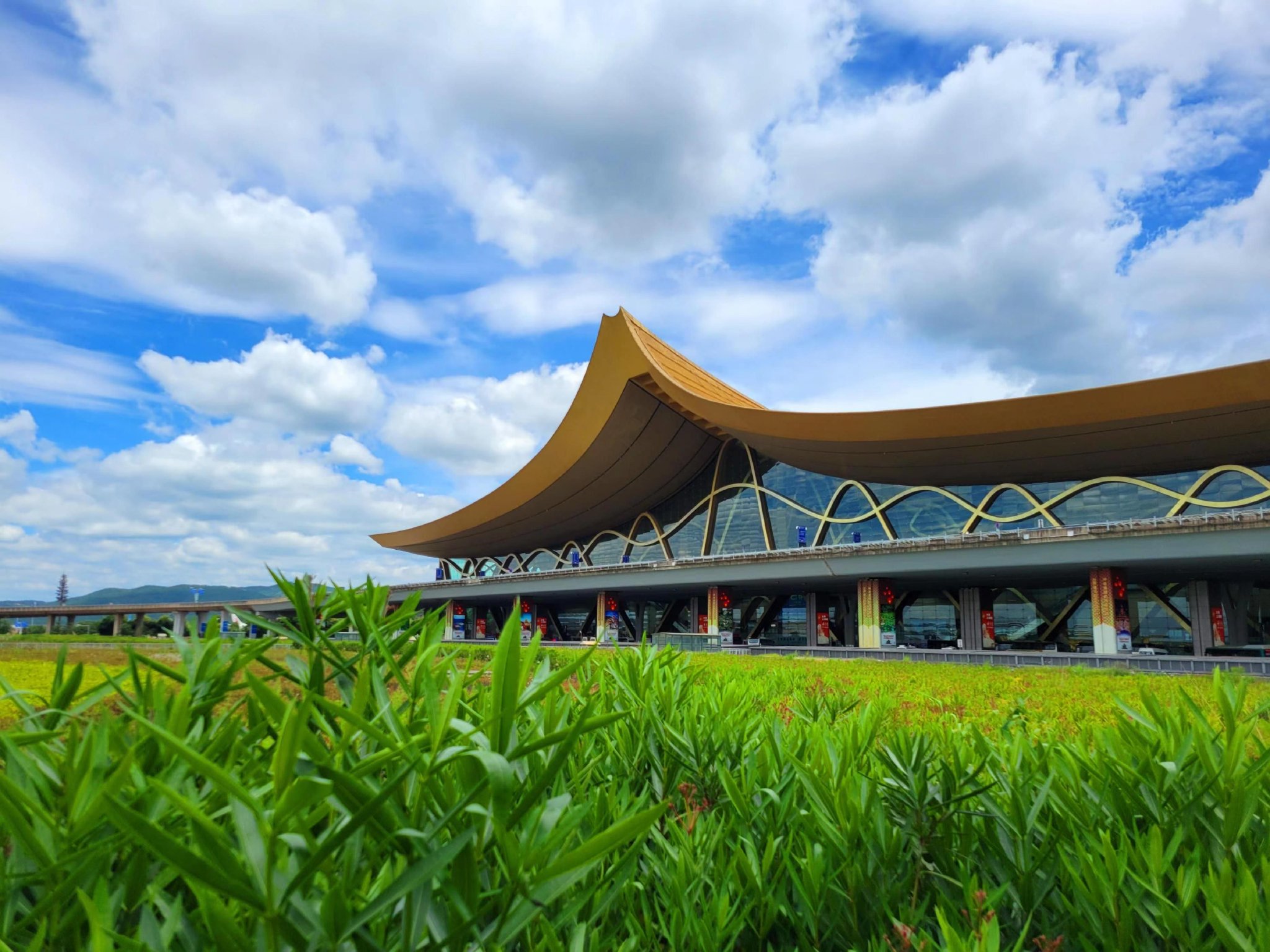 【云南】云南绿美机场群 靓丽的风景线 浓缩的明信片