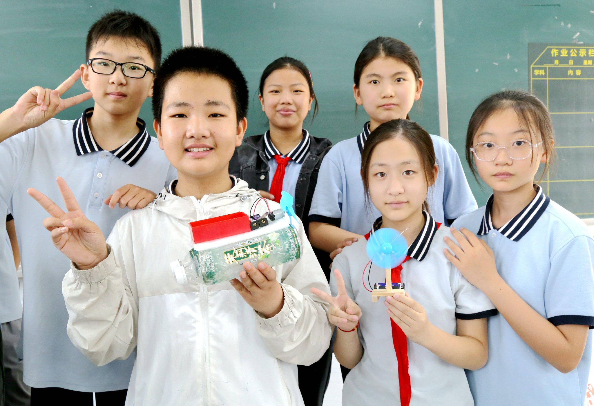 "光伏电扇,水陆两栖补给车……"建新街小学"小小发明家"闪耀登场
