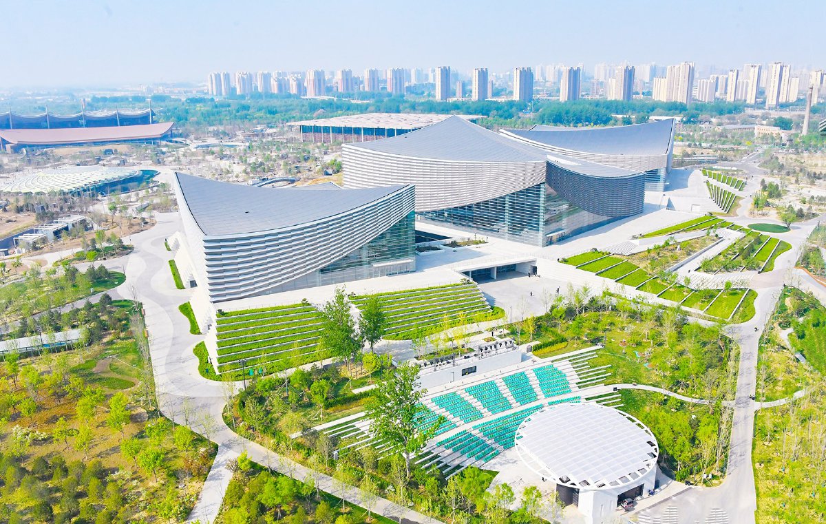 北京艺术中心正式运营以来，共上演演出104场，好评不断。记者 常鸣/摄
