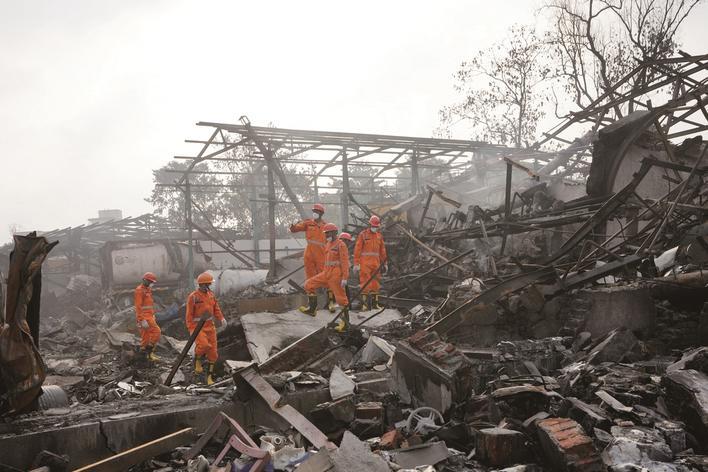 印度一化工厂发生爆炸至少9人死亡