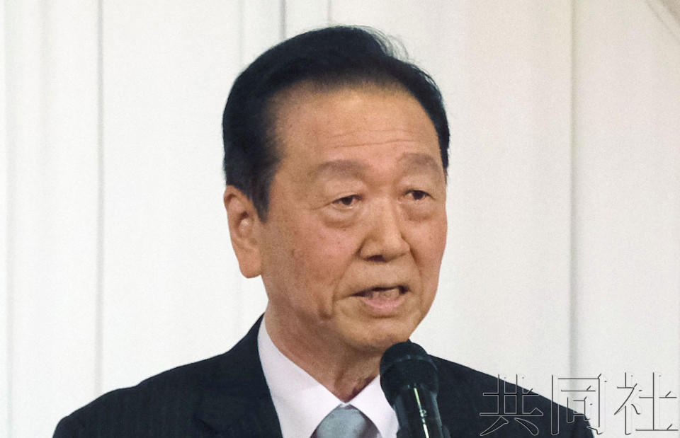 5月12日,民主党前党首小泽一郎在聚会上誓言再次实现政权更迭.