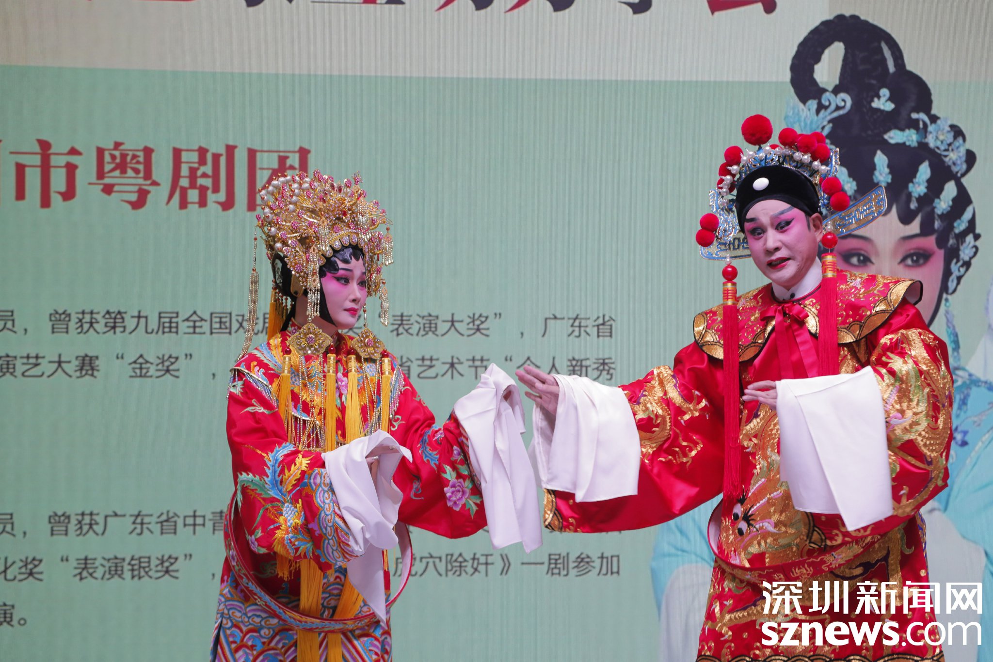 粤剧醒狮亮相文博会 现场收徒 深圳新闻网《深圳文艺家》分享会引爆