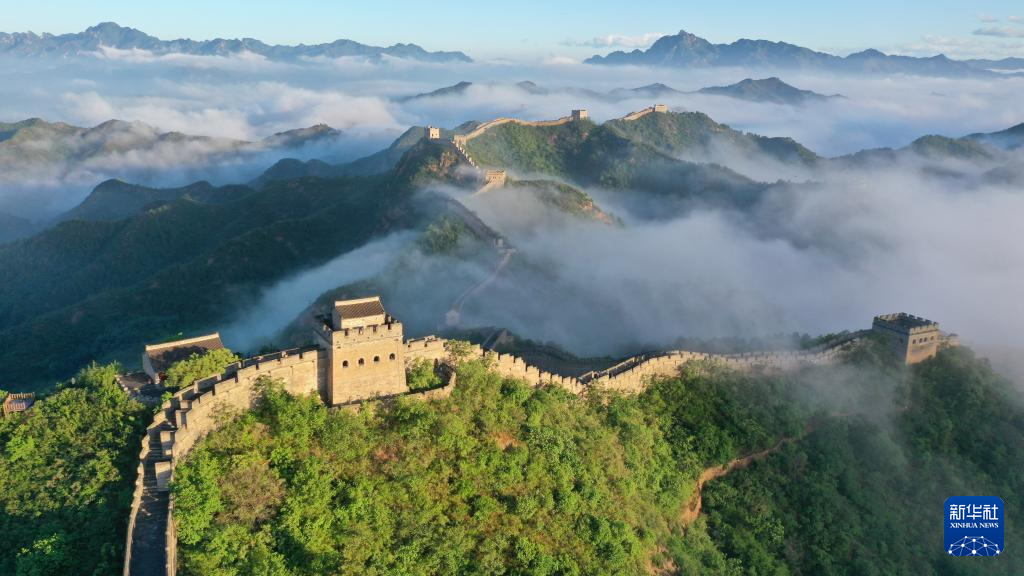 河北:长城云海 壮美如画