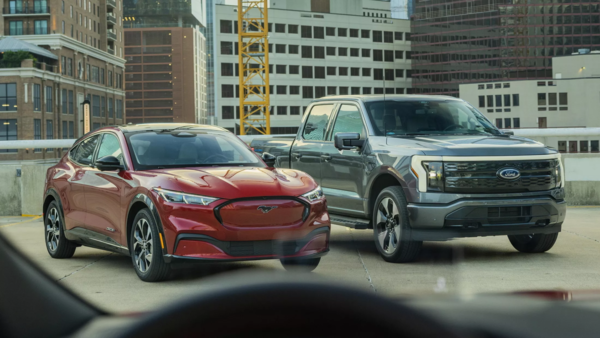 缓解电气化转型疲软 福特取消经销商电动汽车销售认证|福特|电动汽车|