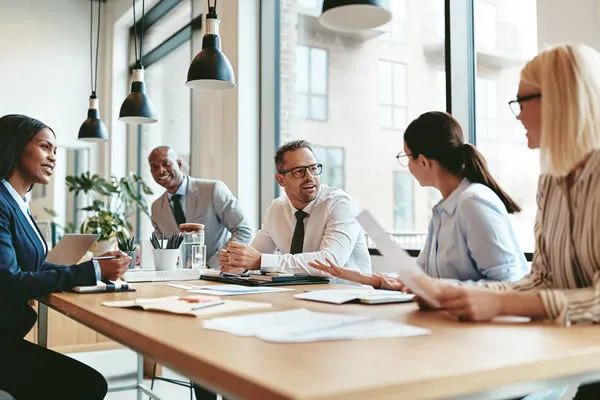 终于有人讲清楚:领导和管理的区别是什么?