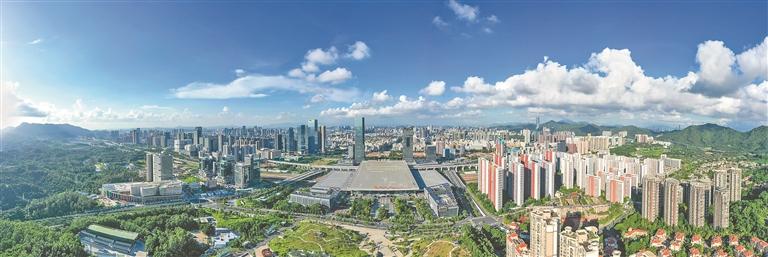 常住人口总量居全市各街道第二,民治街道堪称深圳高密度城区的典型
