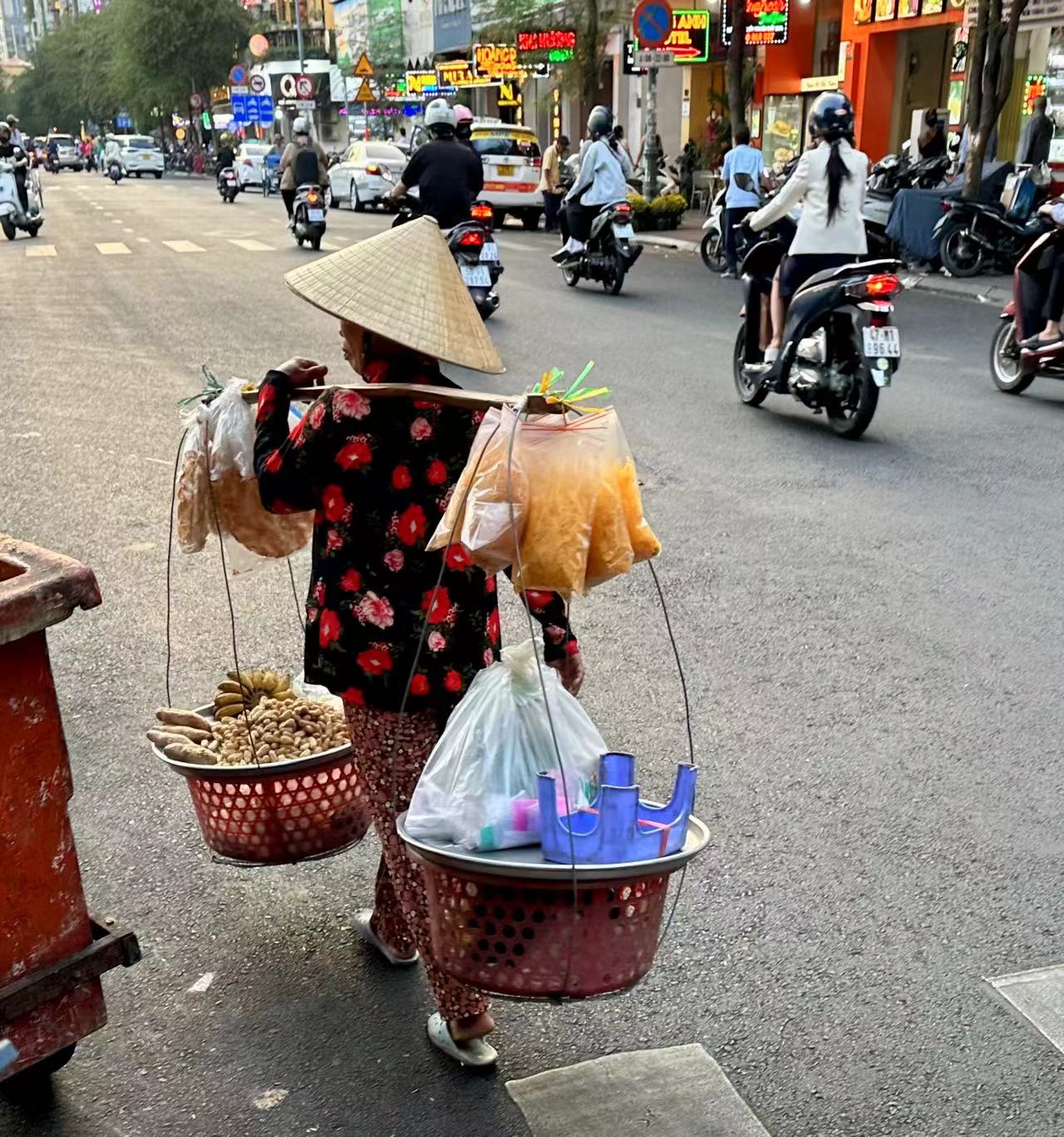 越南人的松弛感,正在慢慢流失