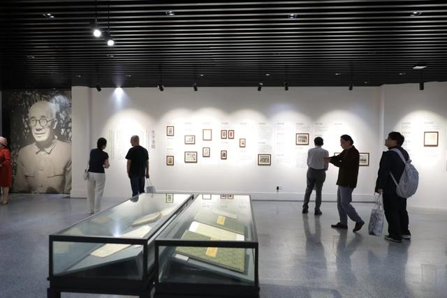 这位上海虹口名人诞辰130周年文献展,今天开幕