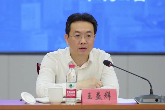 奉贤区召开"智造空间"项目现场会