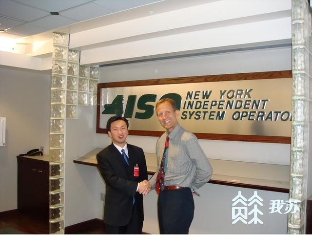 2002年,童充考入武汉大学电气工程学院攻读硕士,为了更好地研究防雷