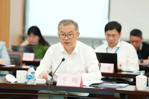 崇明区义务教育优质均衡发展省级督导评估区政府自评汇报会举行