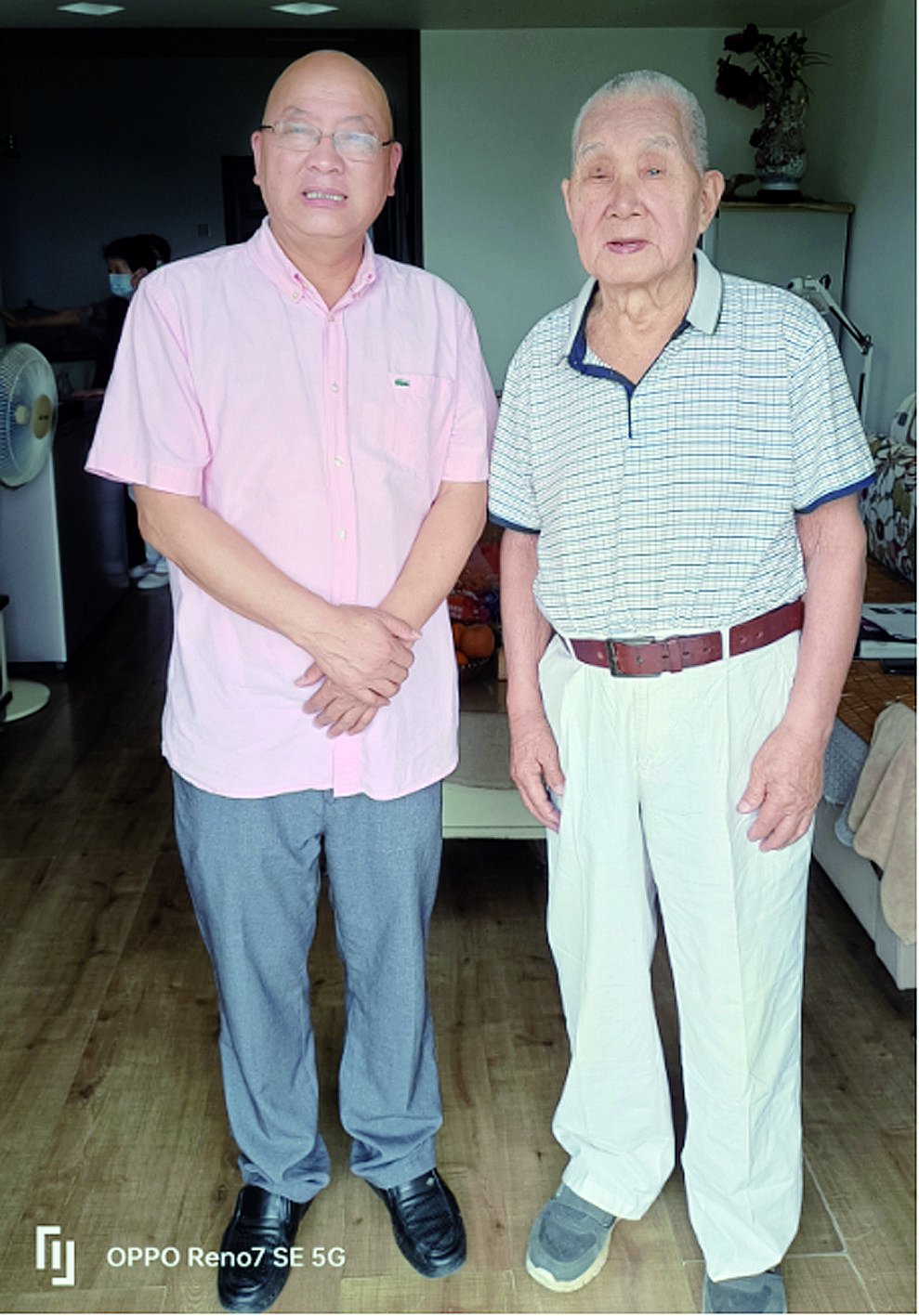 721945年11月,田勇参加了人民军队.