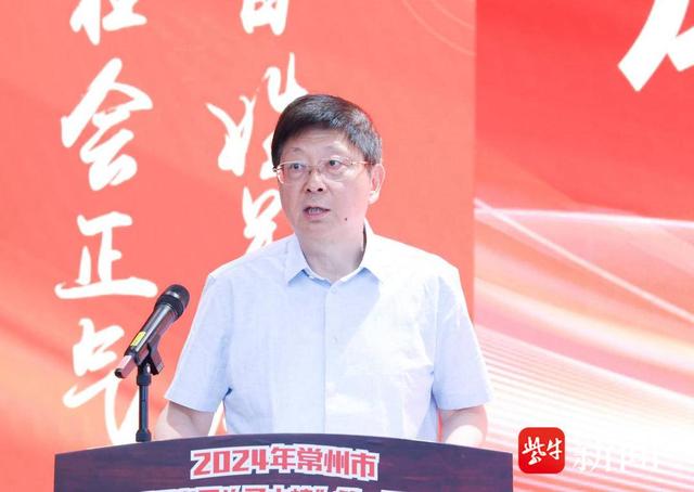 孝玉;有不顾年事已高,跳入冰冷刺骨河水救人的70多岁的陶锁芳,张林海