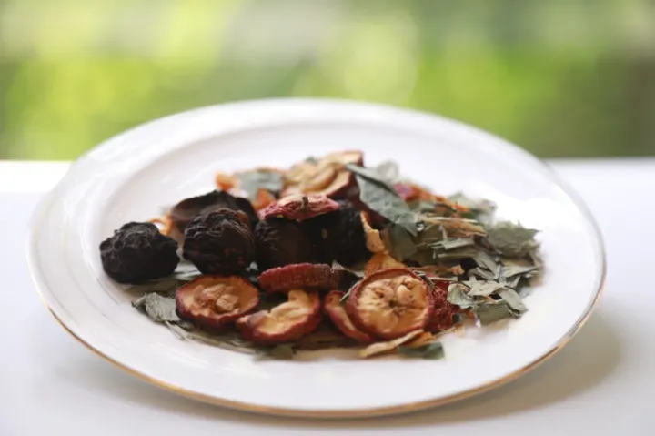 乌梅清心茶。图片来自浙江省中山医院微信公众号