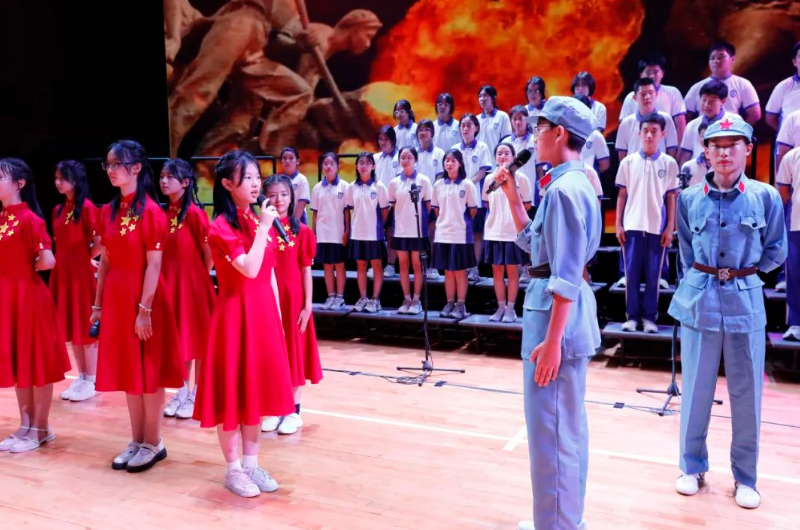 西安市高新逸翠园初级中学举办2024"歌唱青春 梦想启航"班级合唱比赛