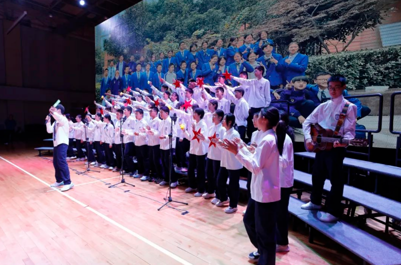 西安市高新逸翠园初级中学举办2024"歌唱青春 梦想启航"班级合唱比赛
