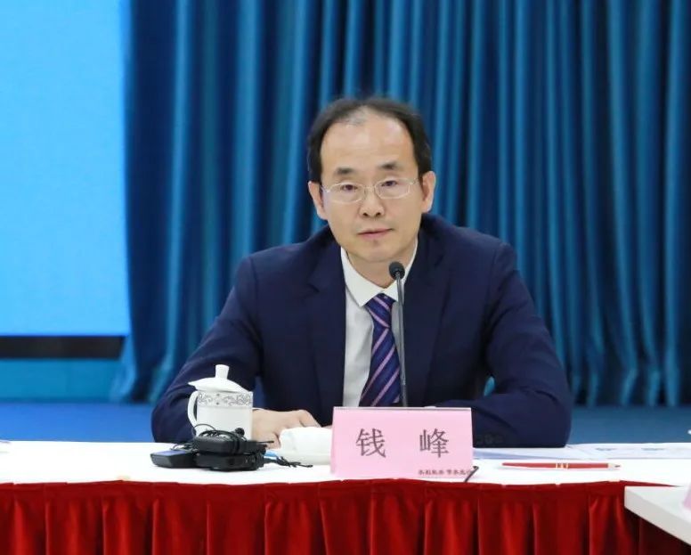 钱峰非常感谢科技日报对水文情报预报工作的关心支持.