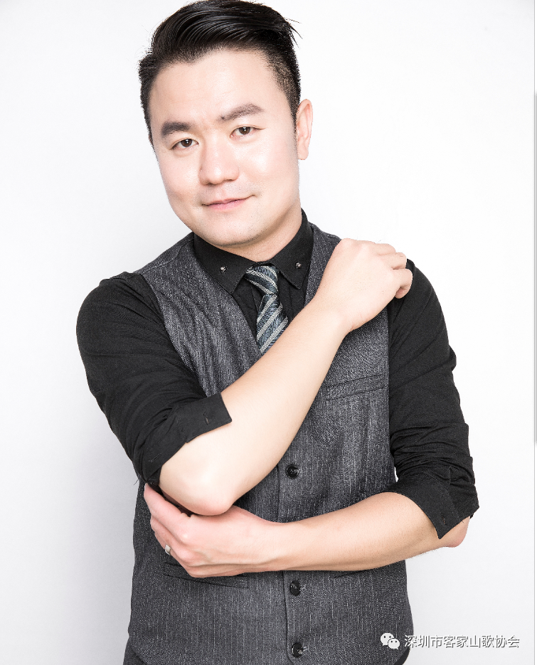 实景山歌大赛主题曲《阳台山放歌》作曲(该曲获深圳市民歌民乐金奖